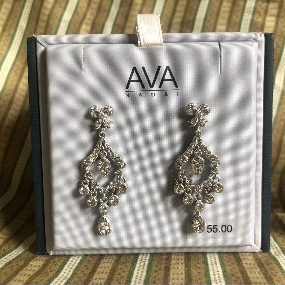 Adorable Bow Chandelier Dangle Earrings